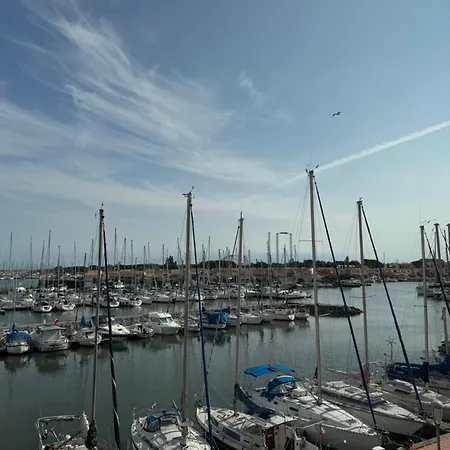 Cosy Climatise Vue Sur Port * Агд