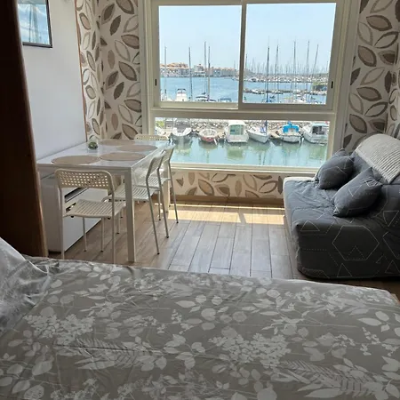 Cosy Climatise Vue Sur Port Apartment