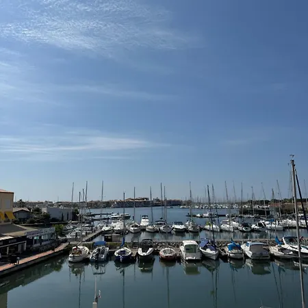 Cosy Climatise Vue Sur Port Апартаменти *