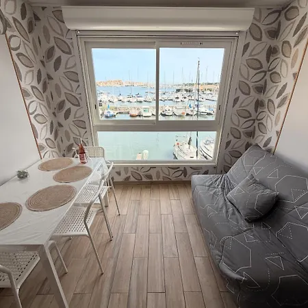 Cosy Climatise Vue Sur Port 아파트 아그