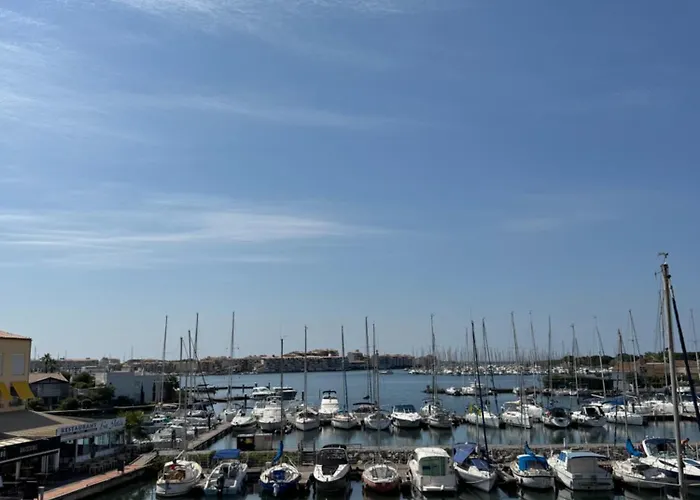 Cosy Climatise Vue Sur Port Apartment *